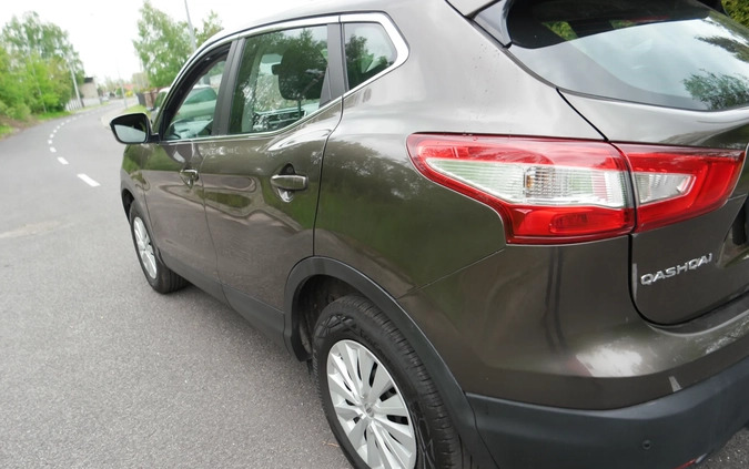 Nissan Qashqai cena 59900 przebieg: 83900, rok produkcji 2017 z Trzebinia małe 631